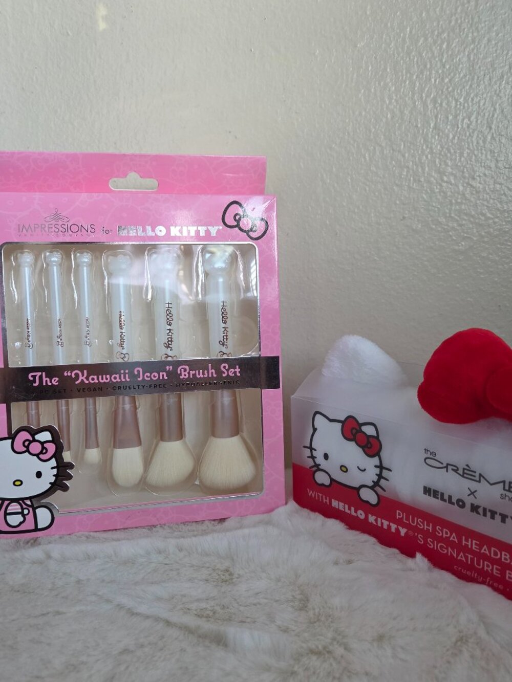 Hello kitty brush set
